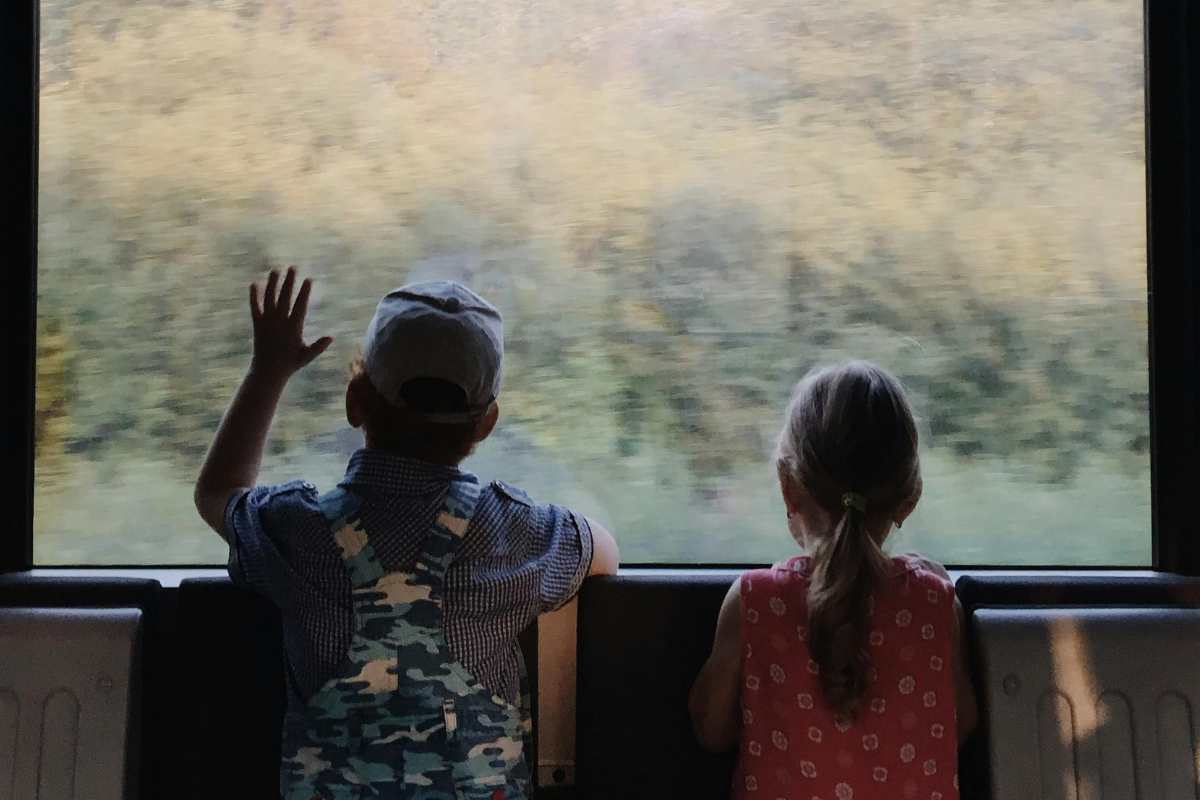 bambini in viaggio come comportarsi